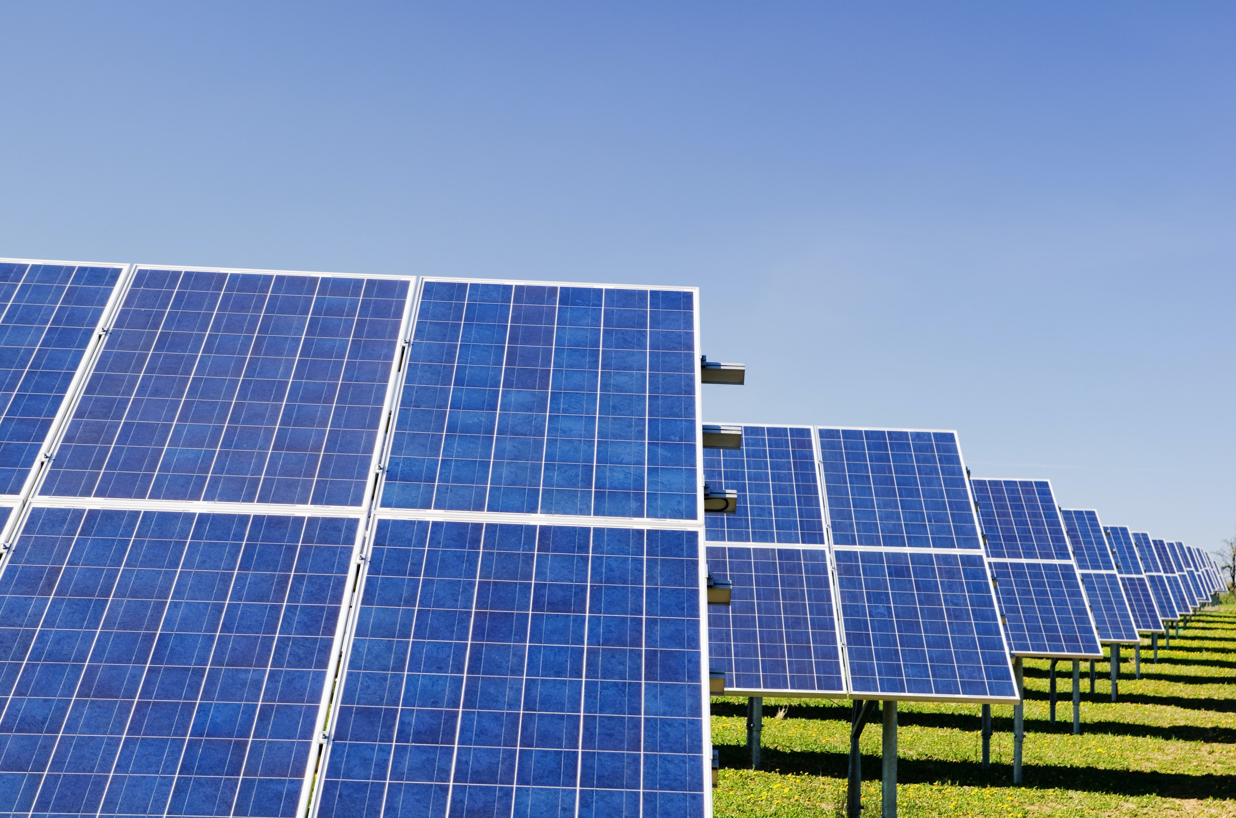 how much dos solar panle cost for a 1500 square foot house